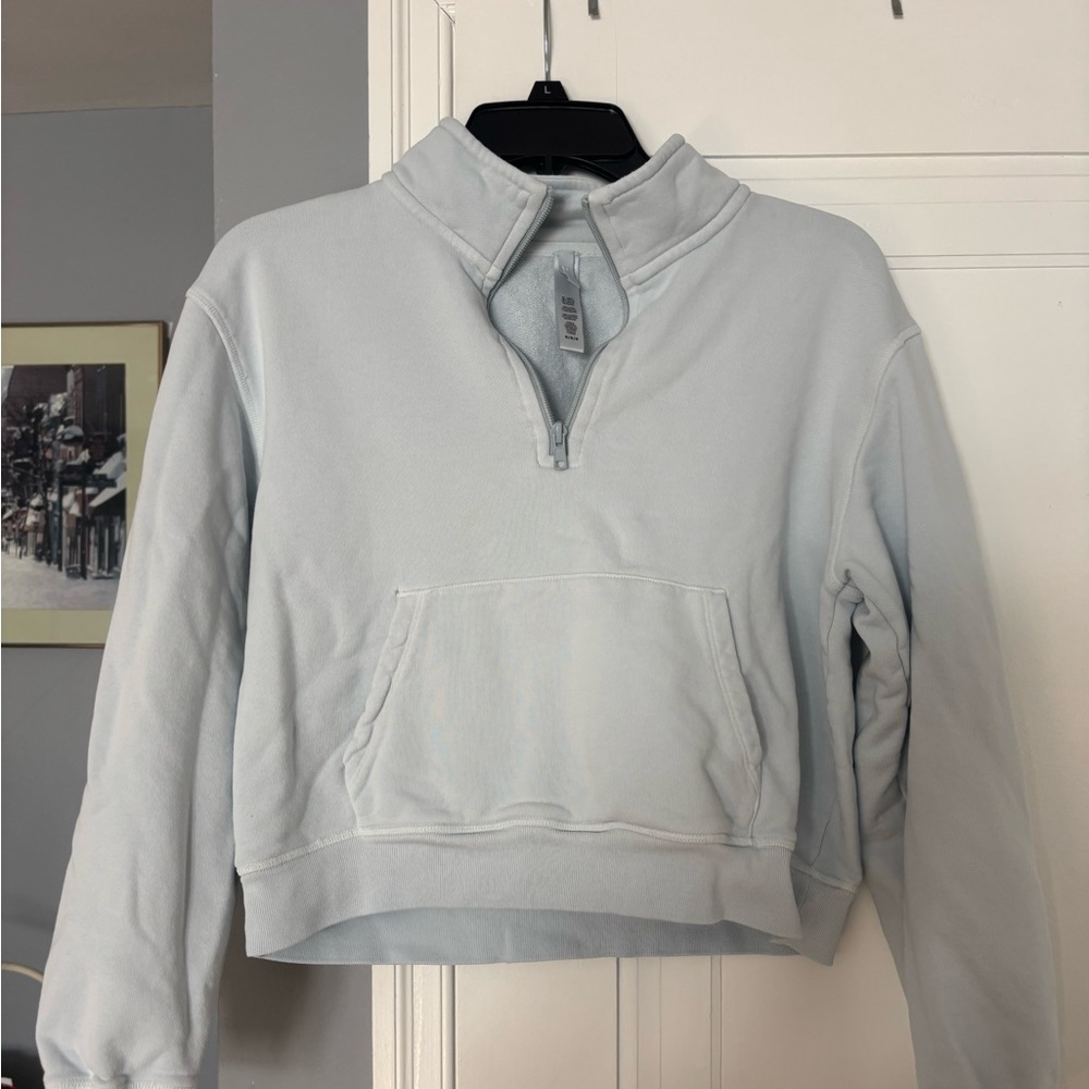 SKIMS Women’s Size M Light Blue Half Zip Pullover Kangaroo Pouch Sweatshirt